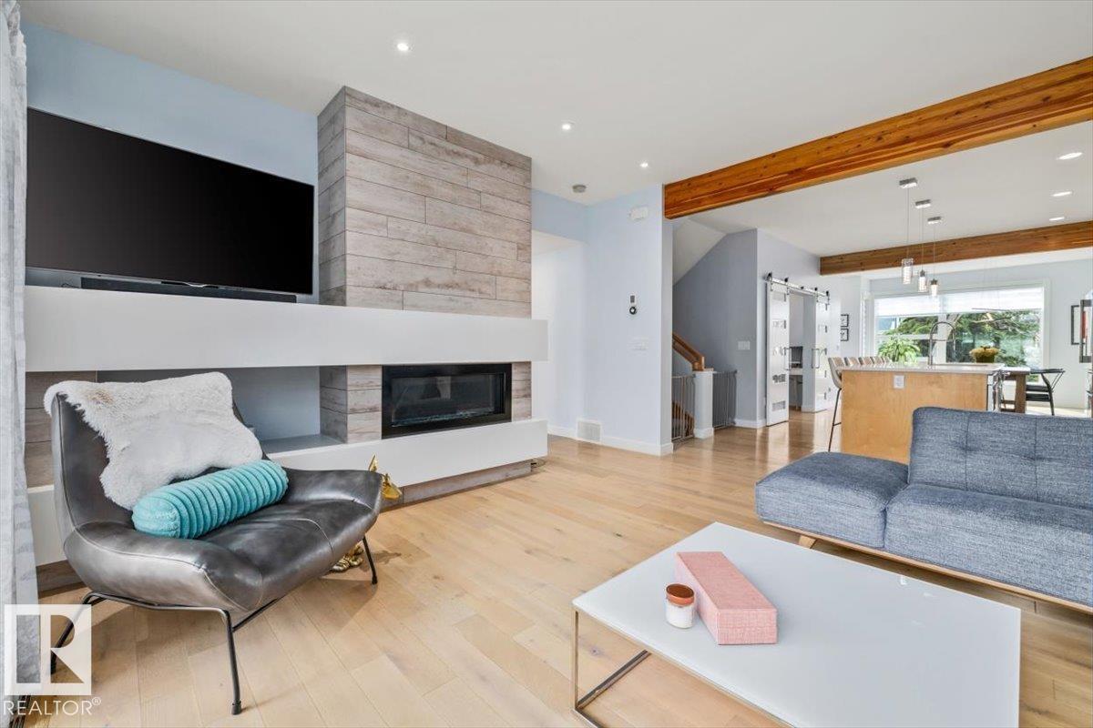 11245 64 ST NW - 16
