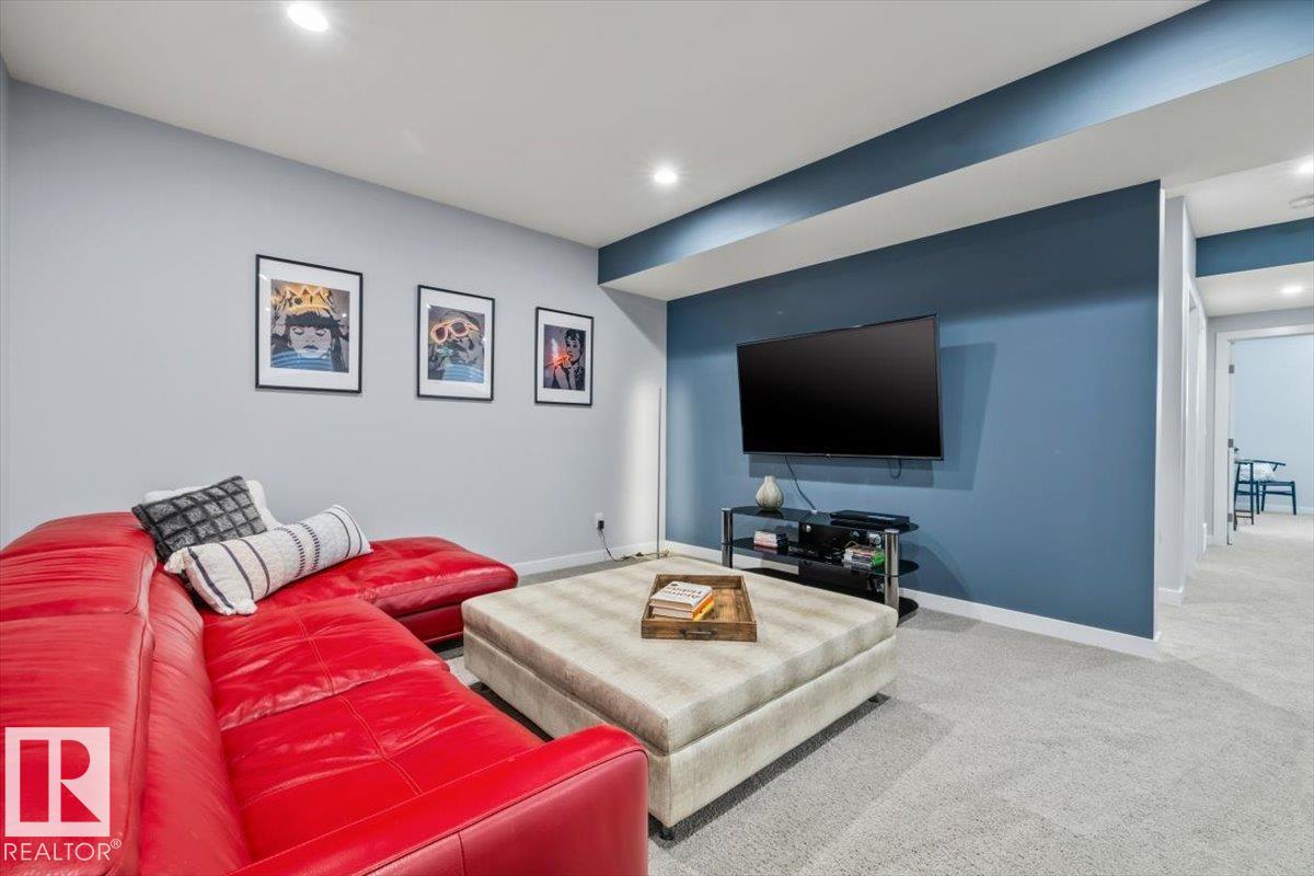 11245 64 ST NW - 39