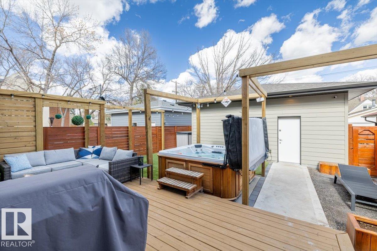11245 64 ST NW - 48