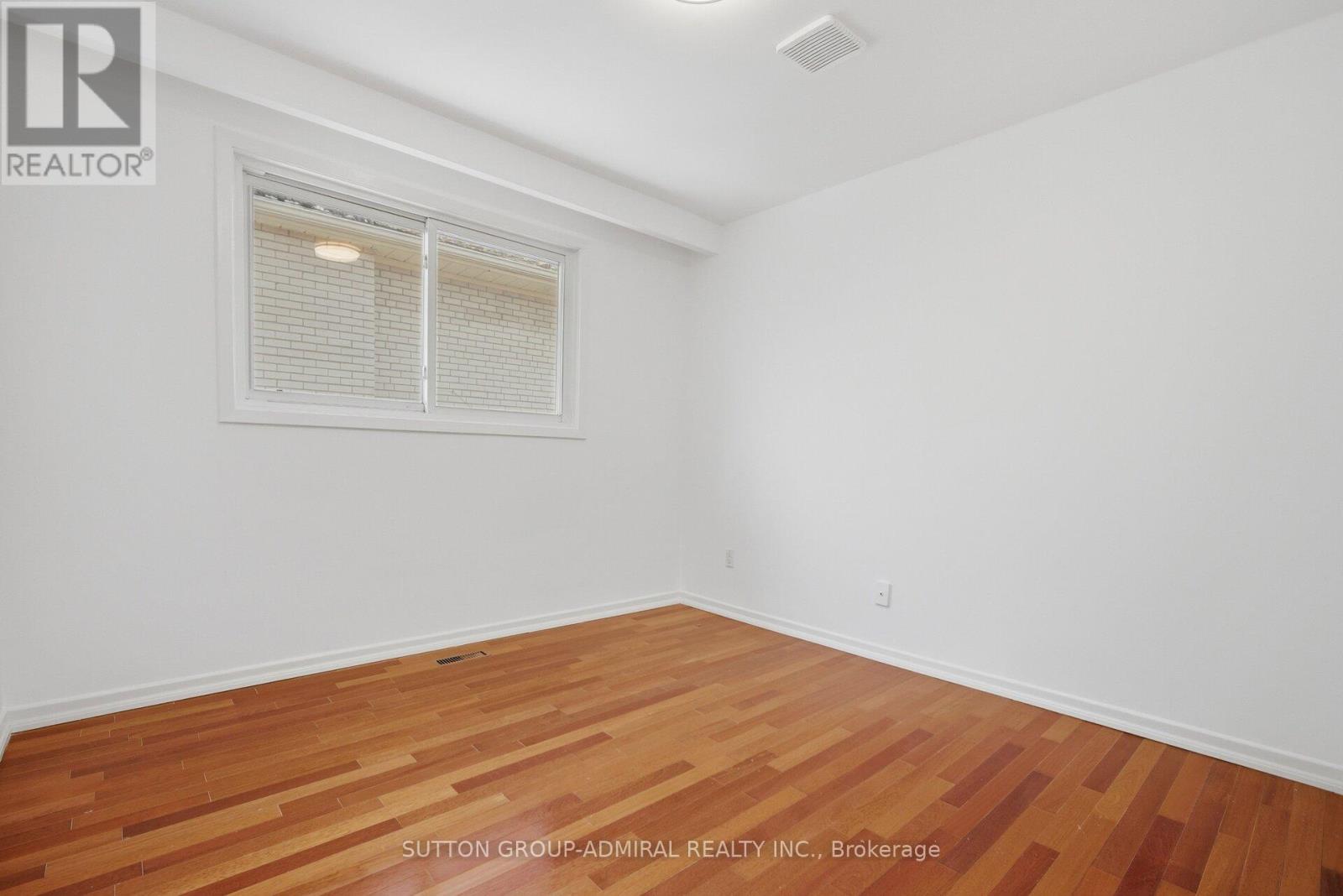 53 BESTVIEW DRIVE - 38