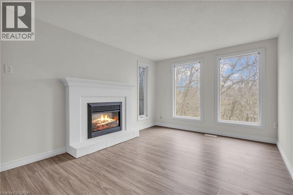 22 BLACKHORNE Crescent - 19