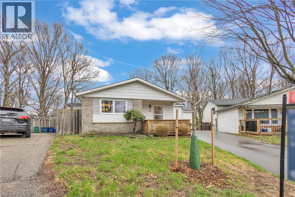 22 BLACKHORNE Crescent - 3
