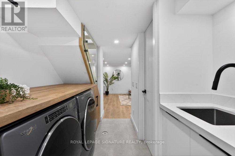 228 QUEENSDALE AVENUE - 41