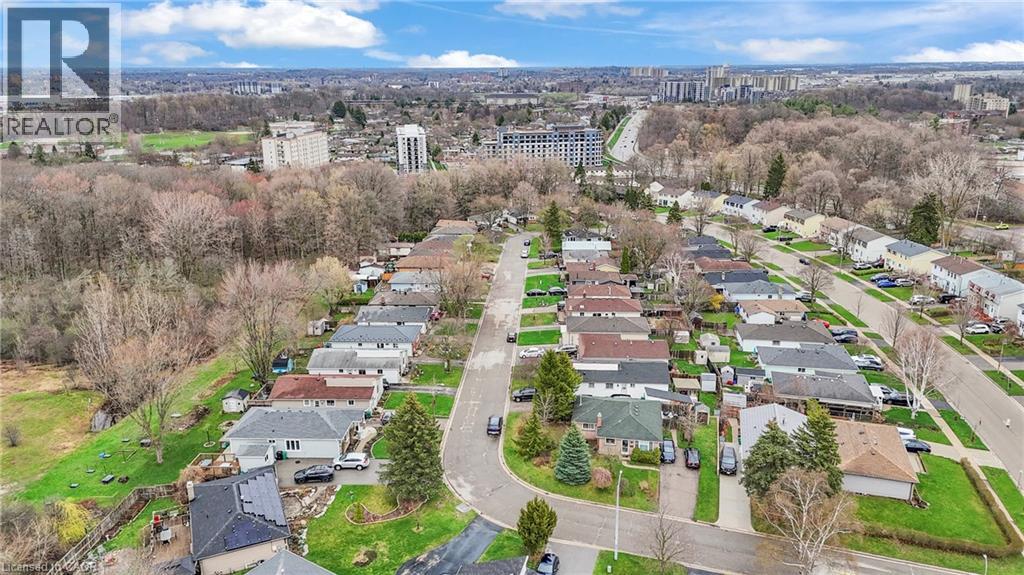 22 BLACKHORNE Crescent - 44
