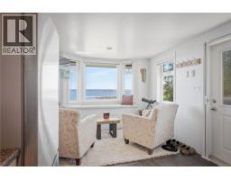1006 Seventh Ave, Ucluelet, BC V0R3A0 Photo 15