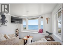 1006 Seventh Ave, Ucluelet, BC V0R3A0 Photo 12