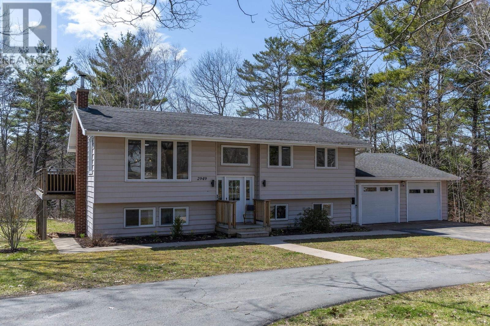 2949 Lovett Road - 1