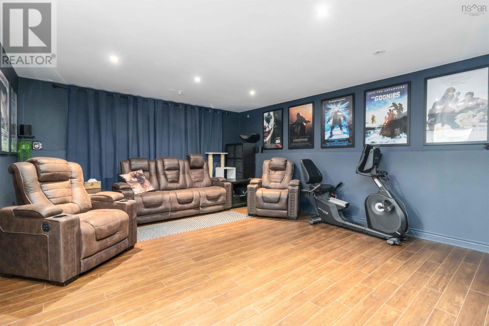 10 Rosewood Court - 45