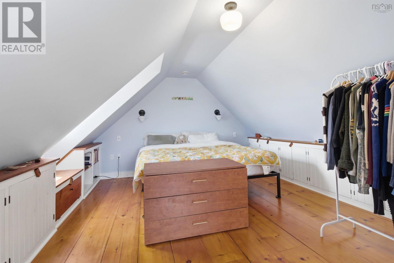 15 Shore Road - 22