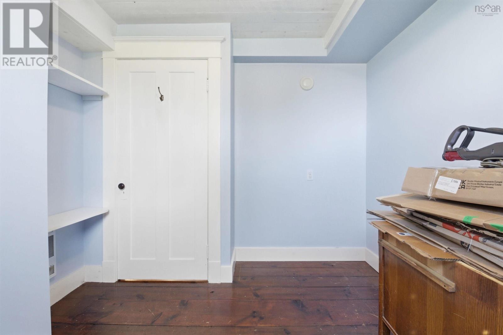 15 Shore Road - 31