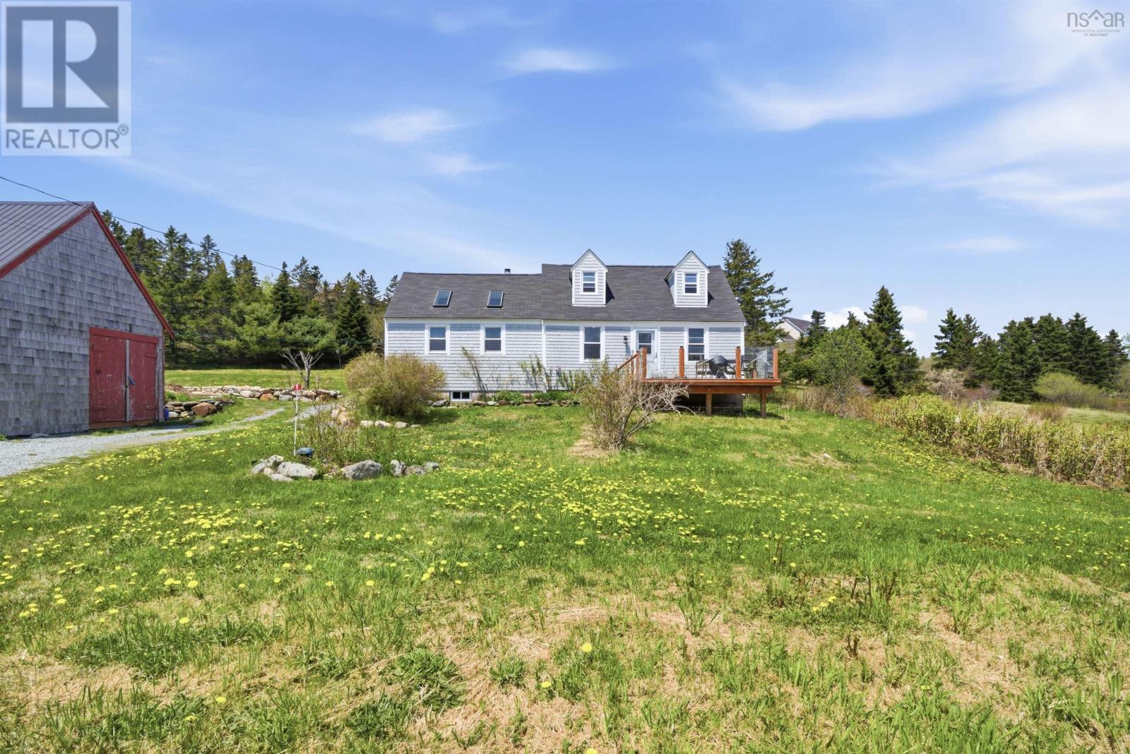 15 Shore Road - Image 2