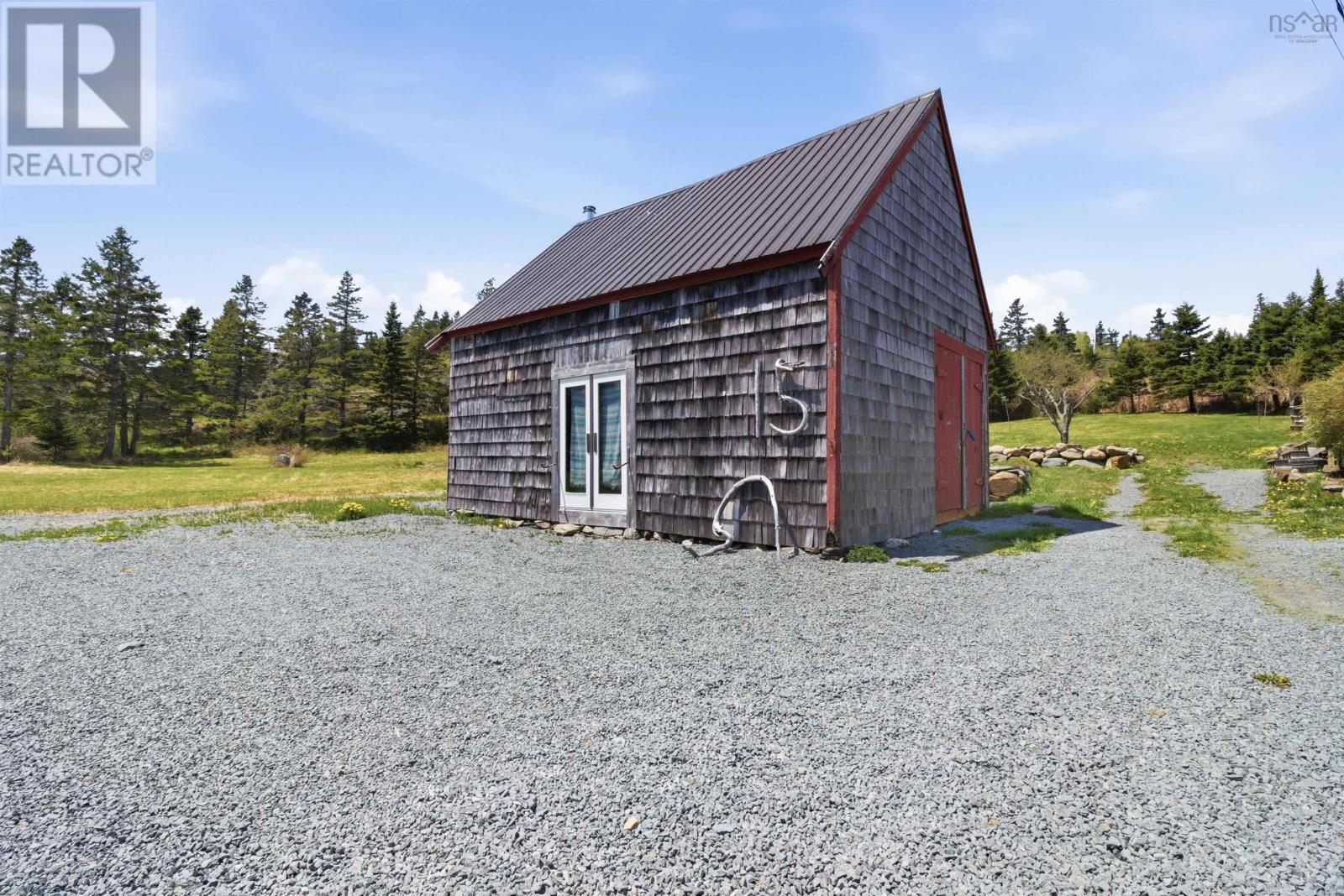 15 Shore Road - 39