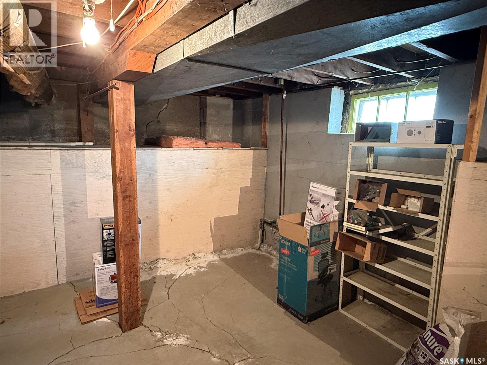 439 Assiniboia STREET - 16