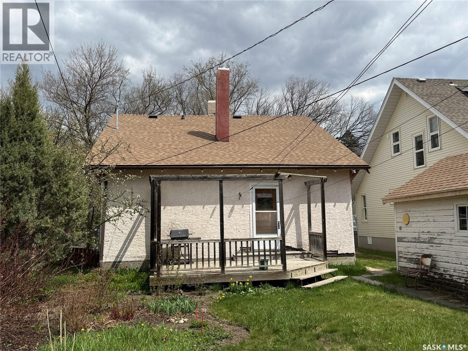 439 Assiniboia STREET - 20