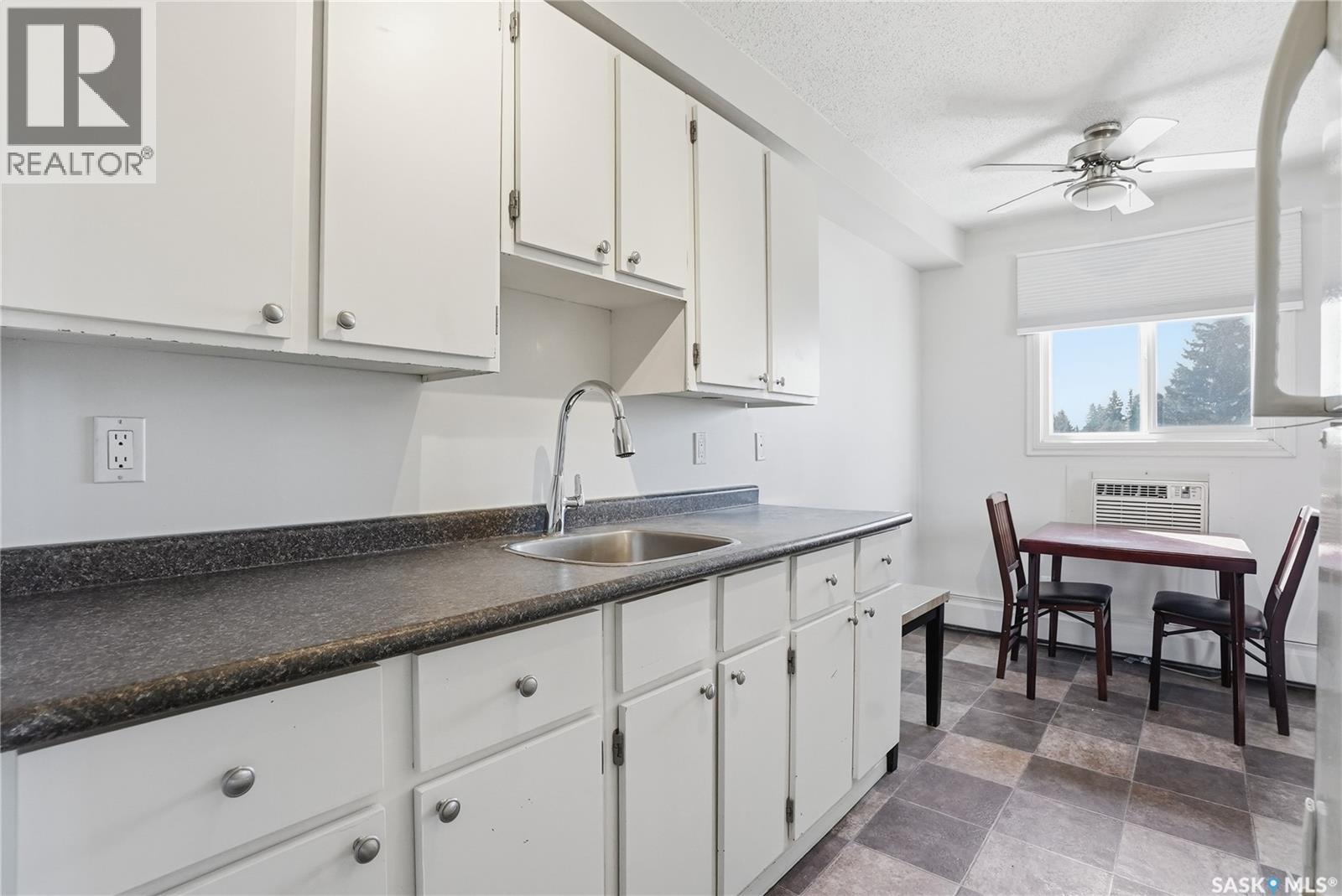#18 116 Acadia COURT - 5