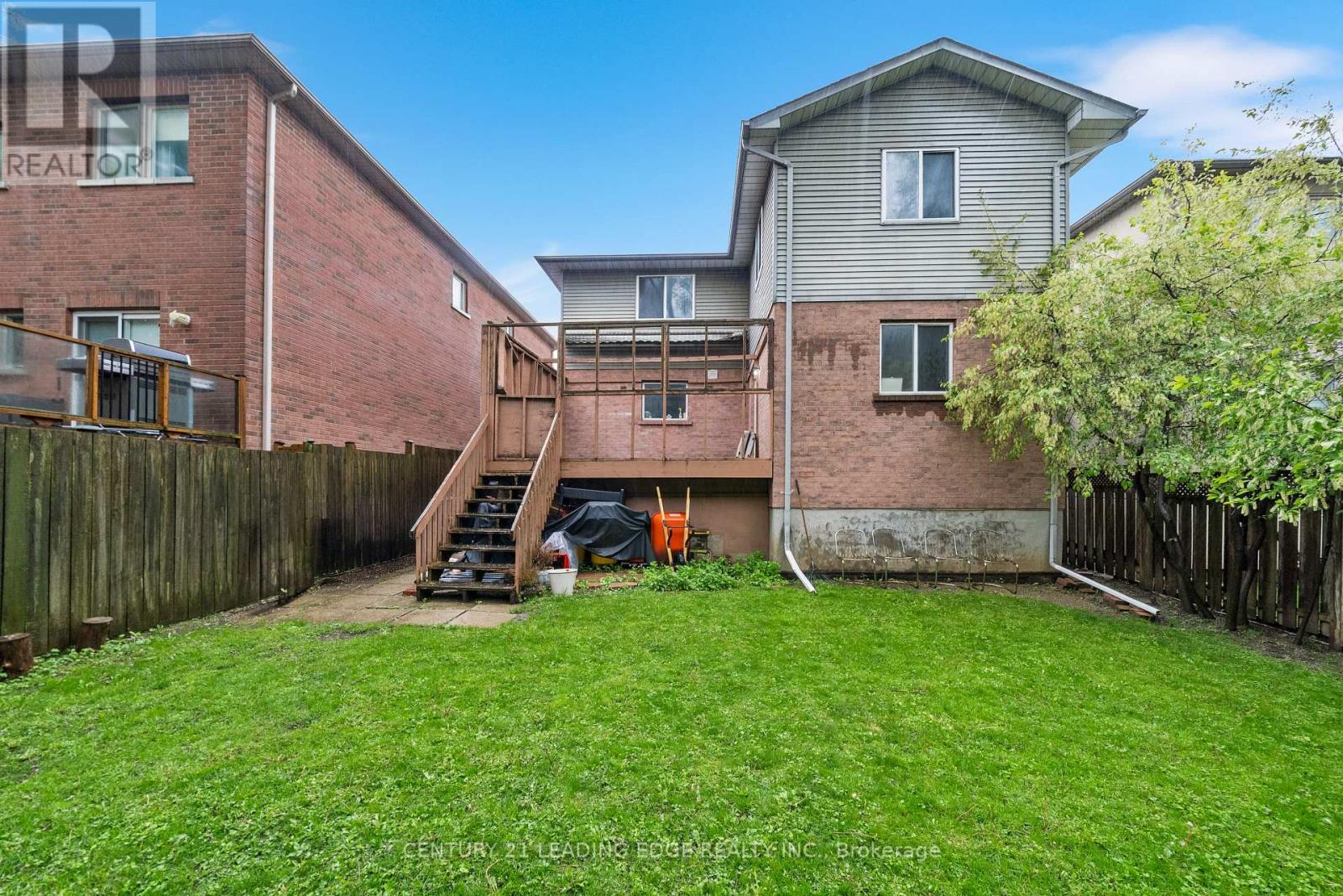 527 GLENGARRY AVENUE - 49