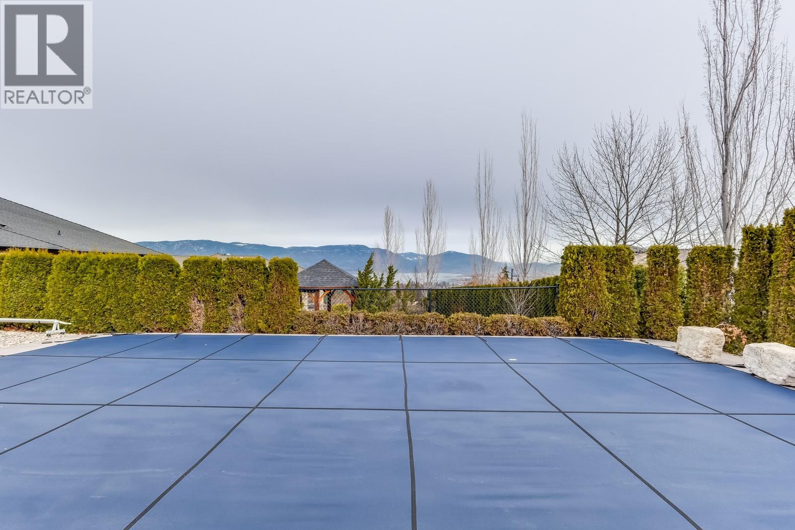 688 Almandine Court - 32