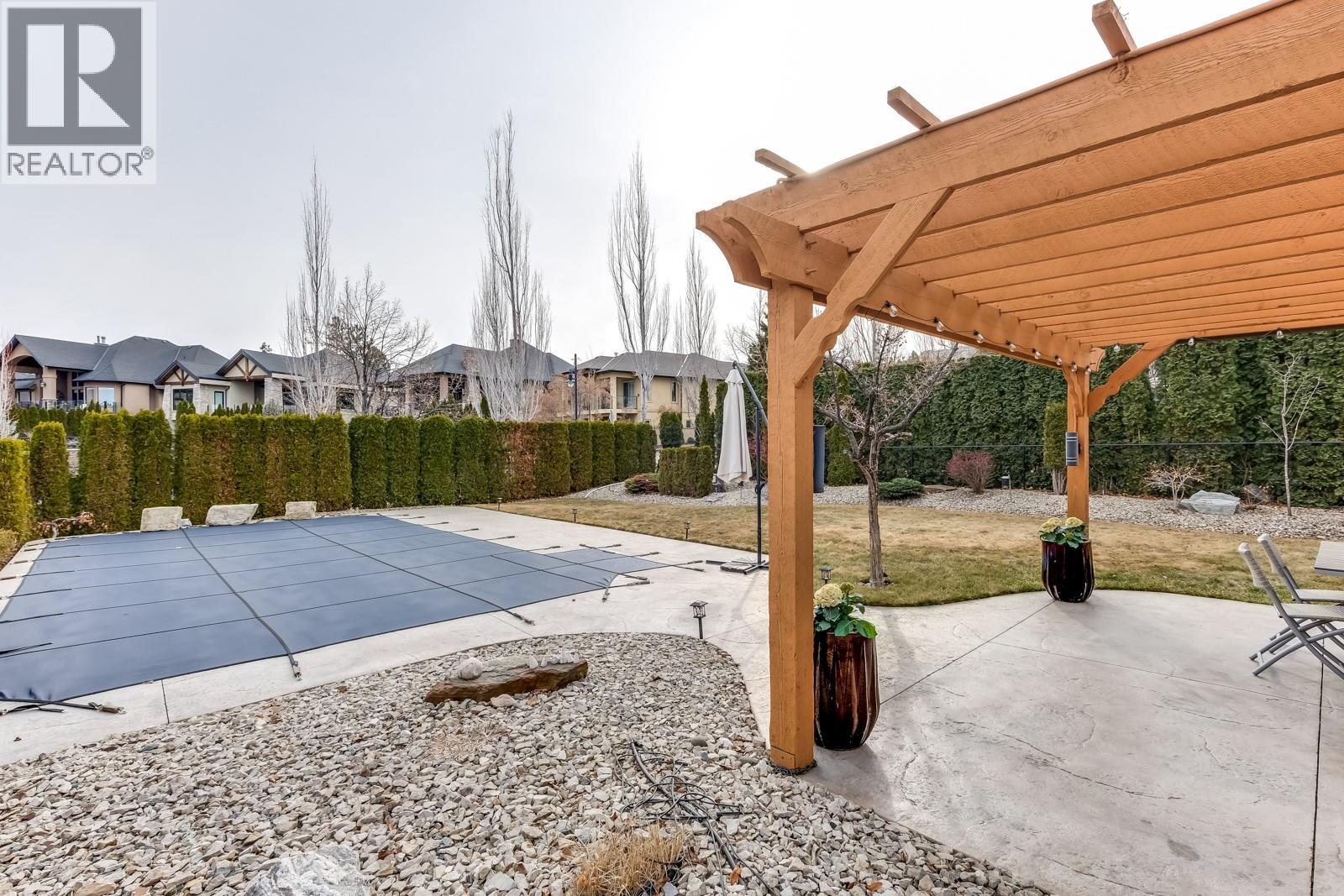 688 Almandine Court - 34