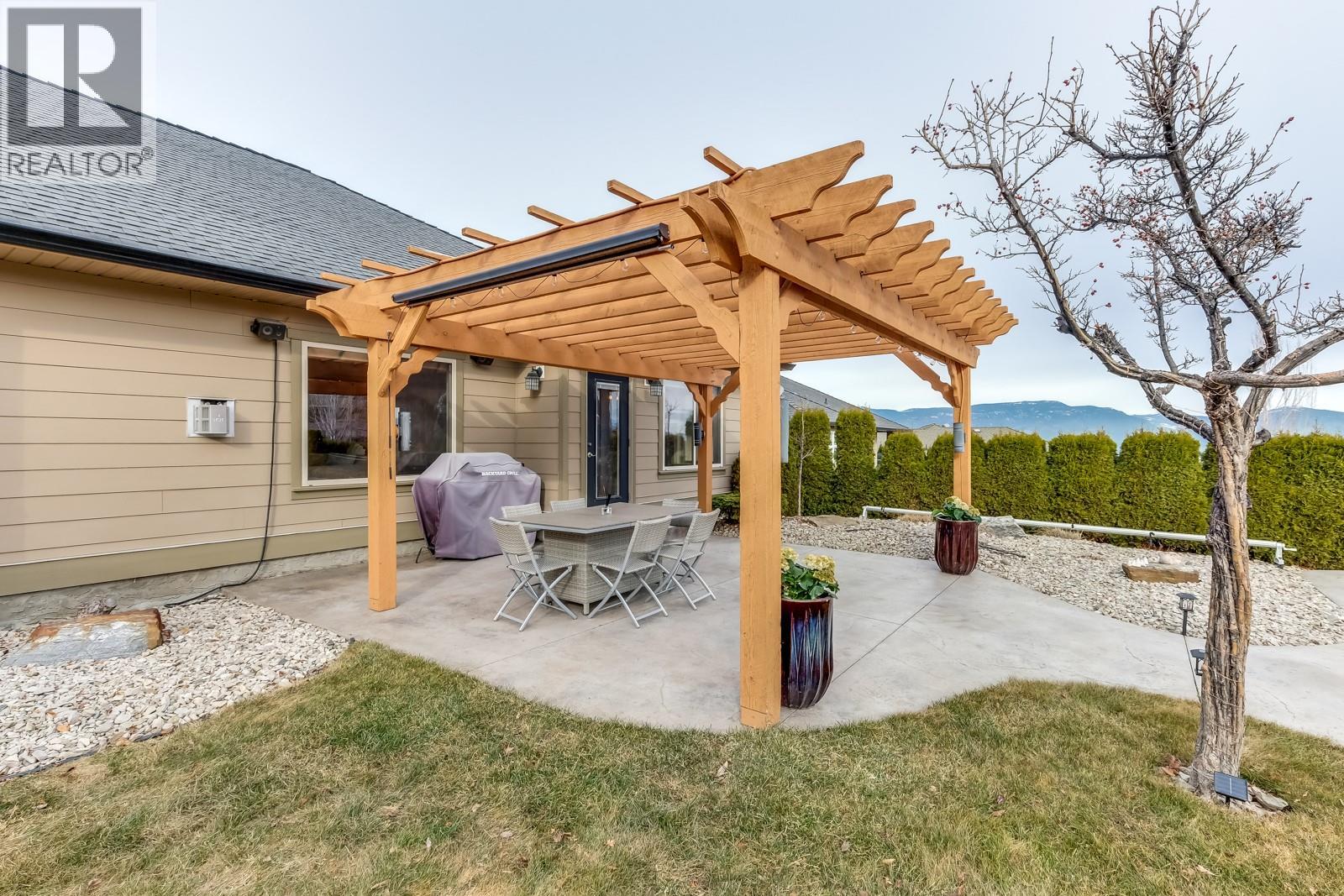 688 Almandine Court - 33