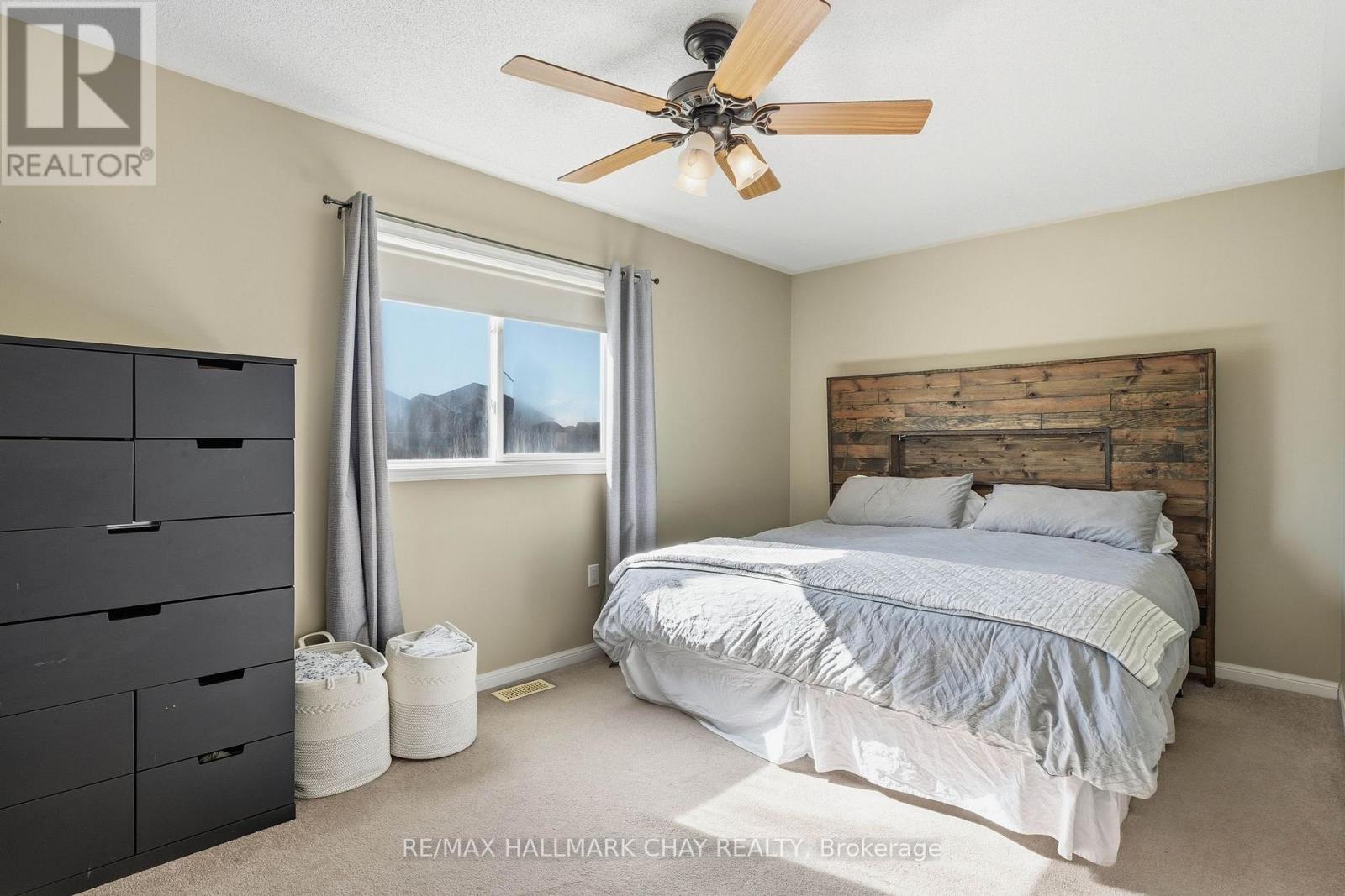 167 MAPLEWOOD DRIVE - 10