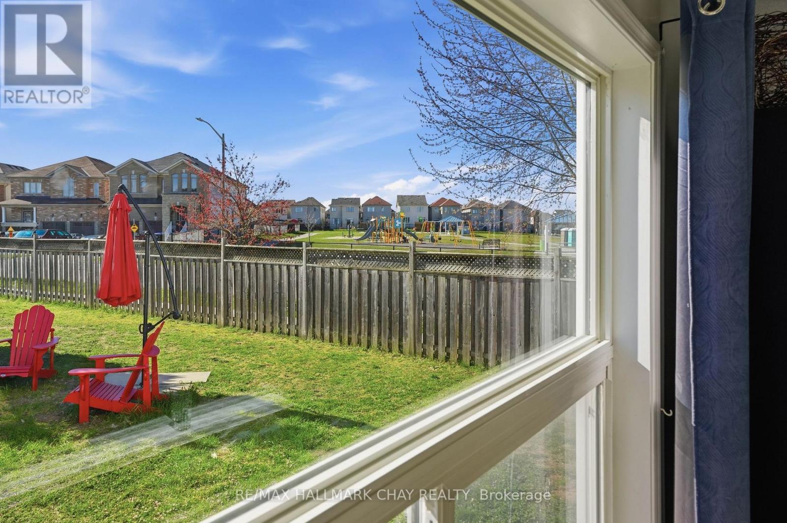 167 MAPLEWOOD DRIVE - 21