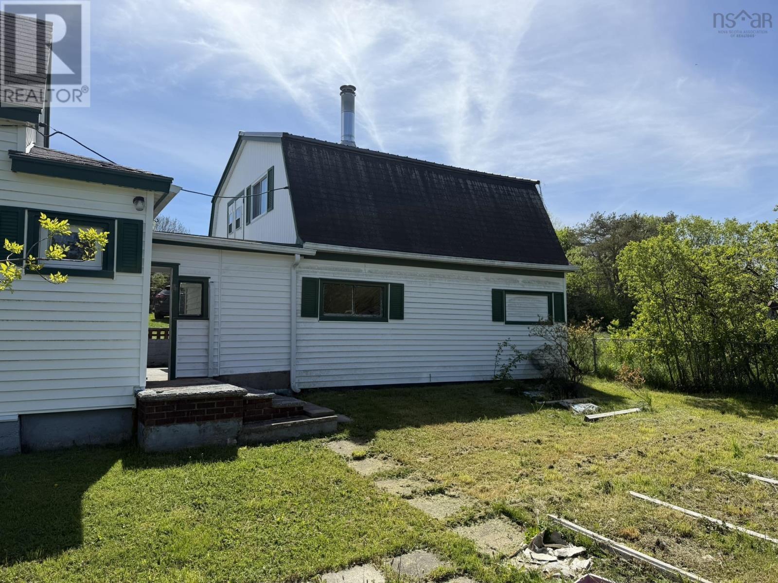 Property 35 of 37 of 84 Wolfe Street