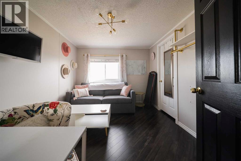 336 Cree Road - 6