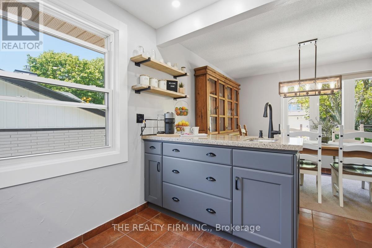 742 CRANBROOK ROAD - 7
