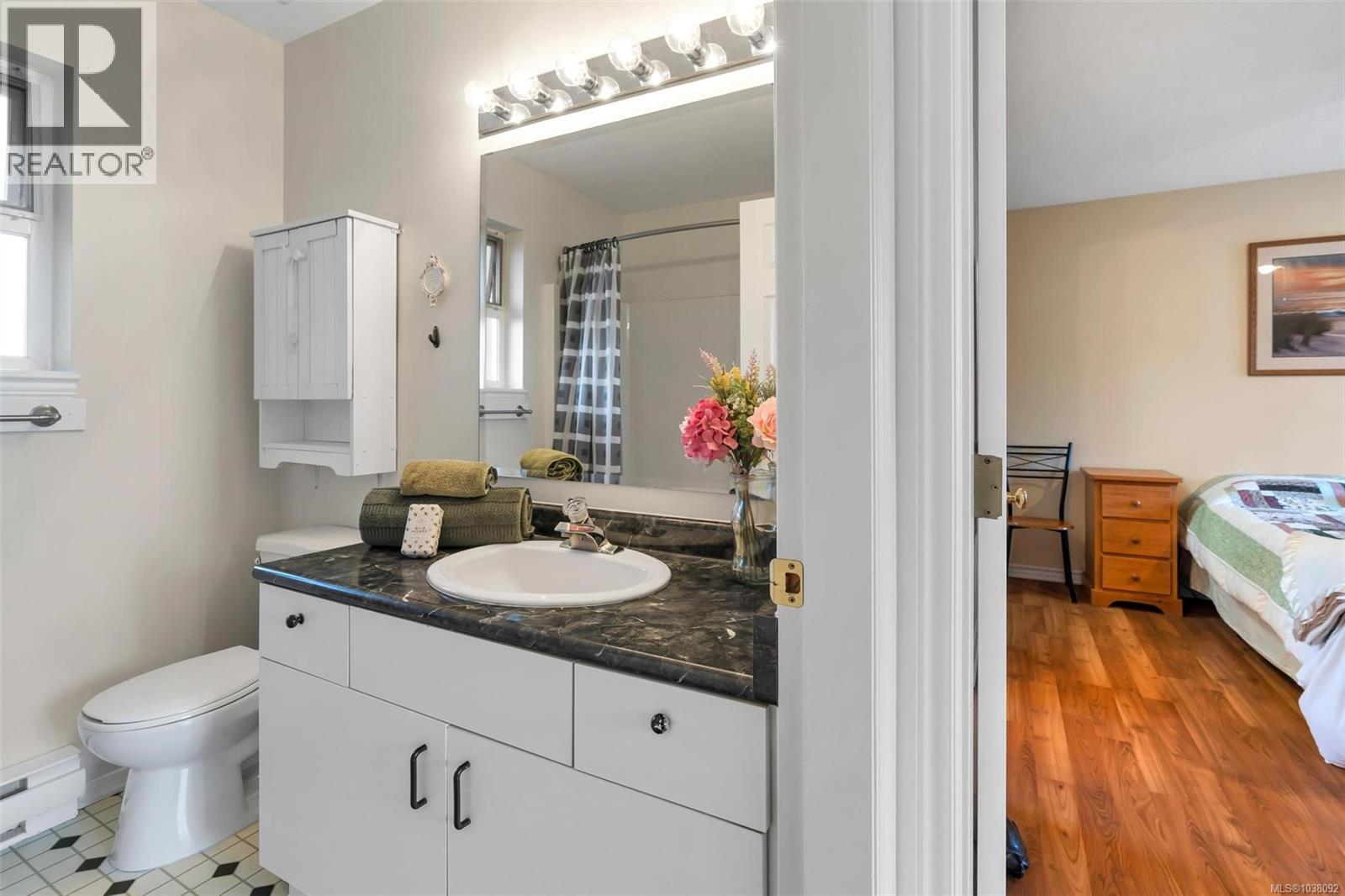 3650 Princess Close - 29