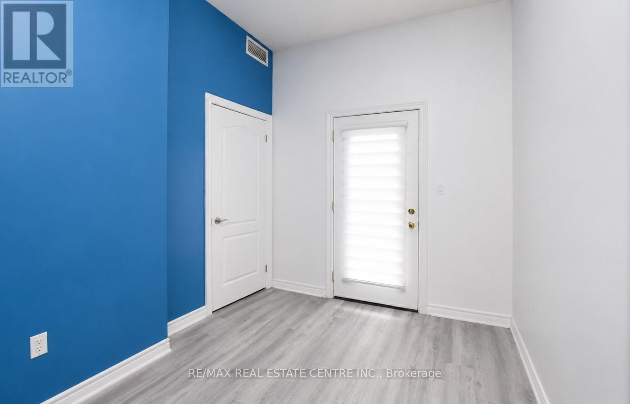 #2 60 NATALIA AVENUE - 14