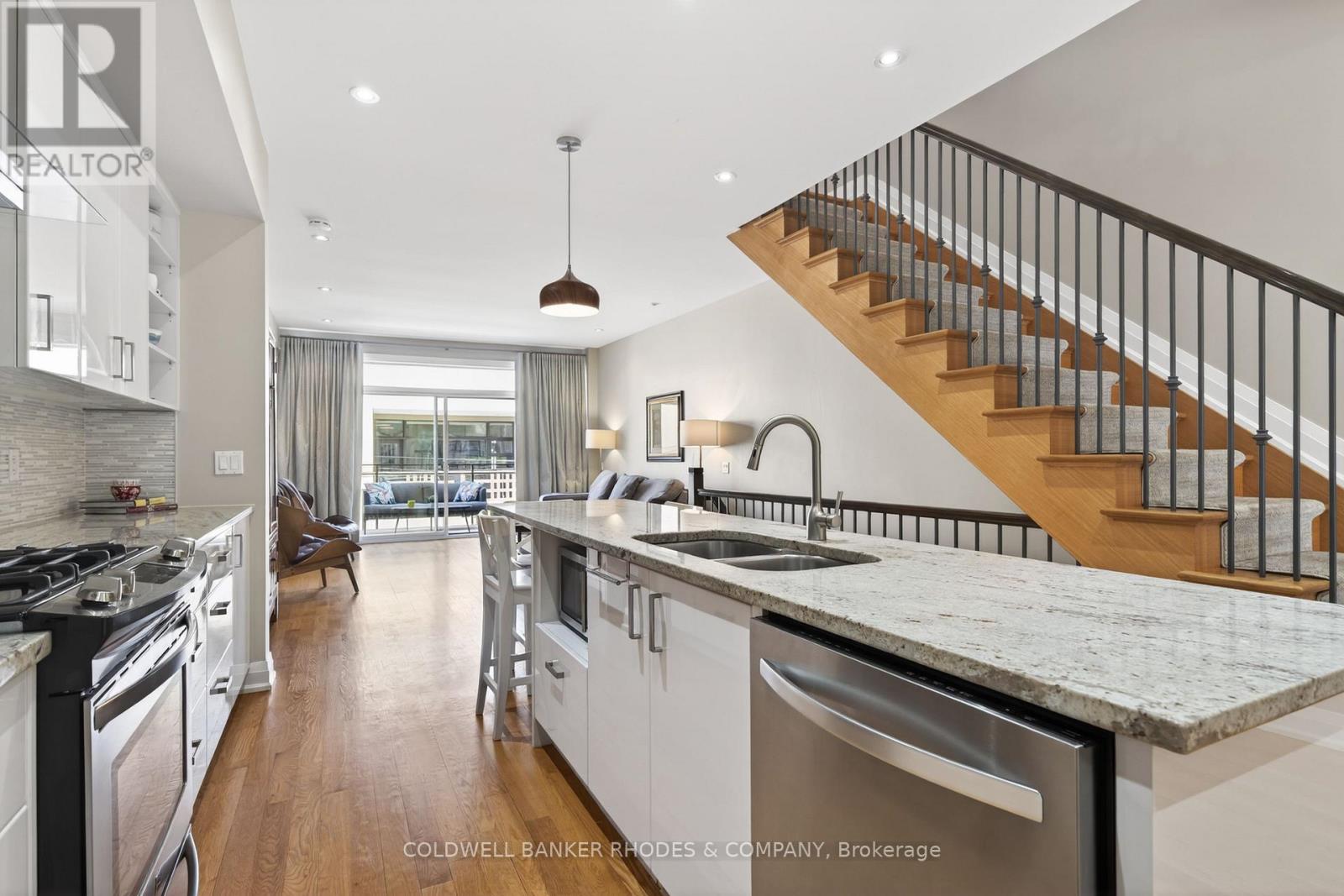 #A 213 IVY CRESCENT - 14