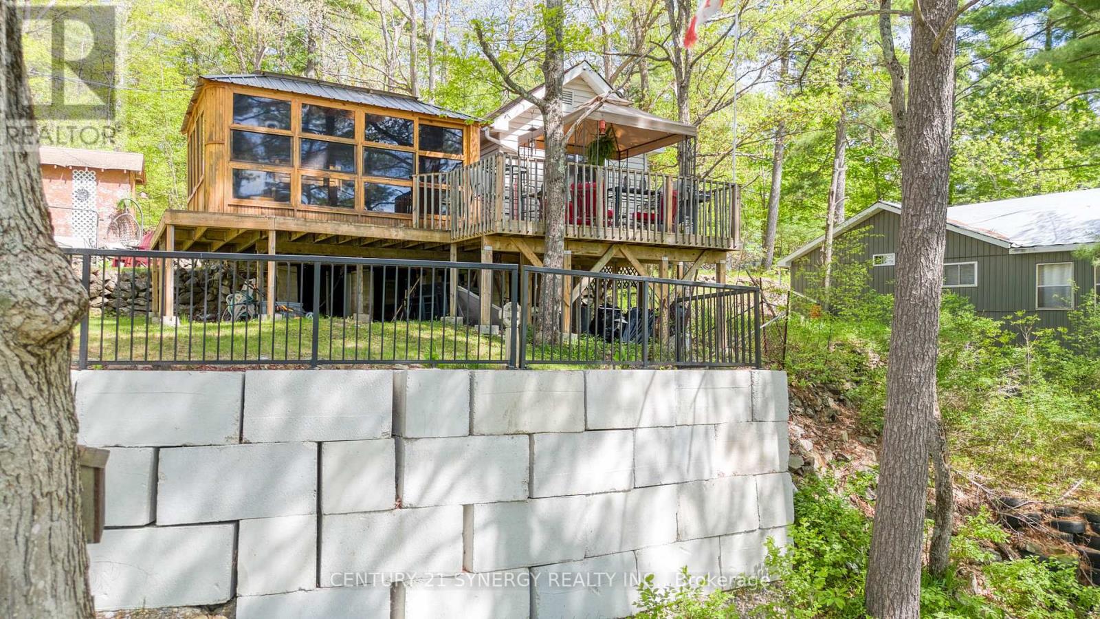 664 RABY ROAD - 42