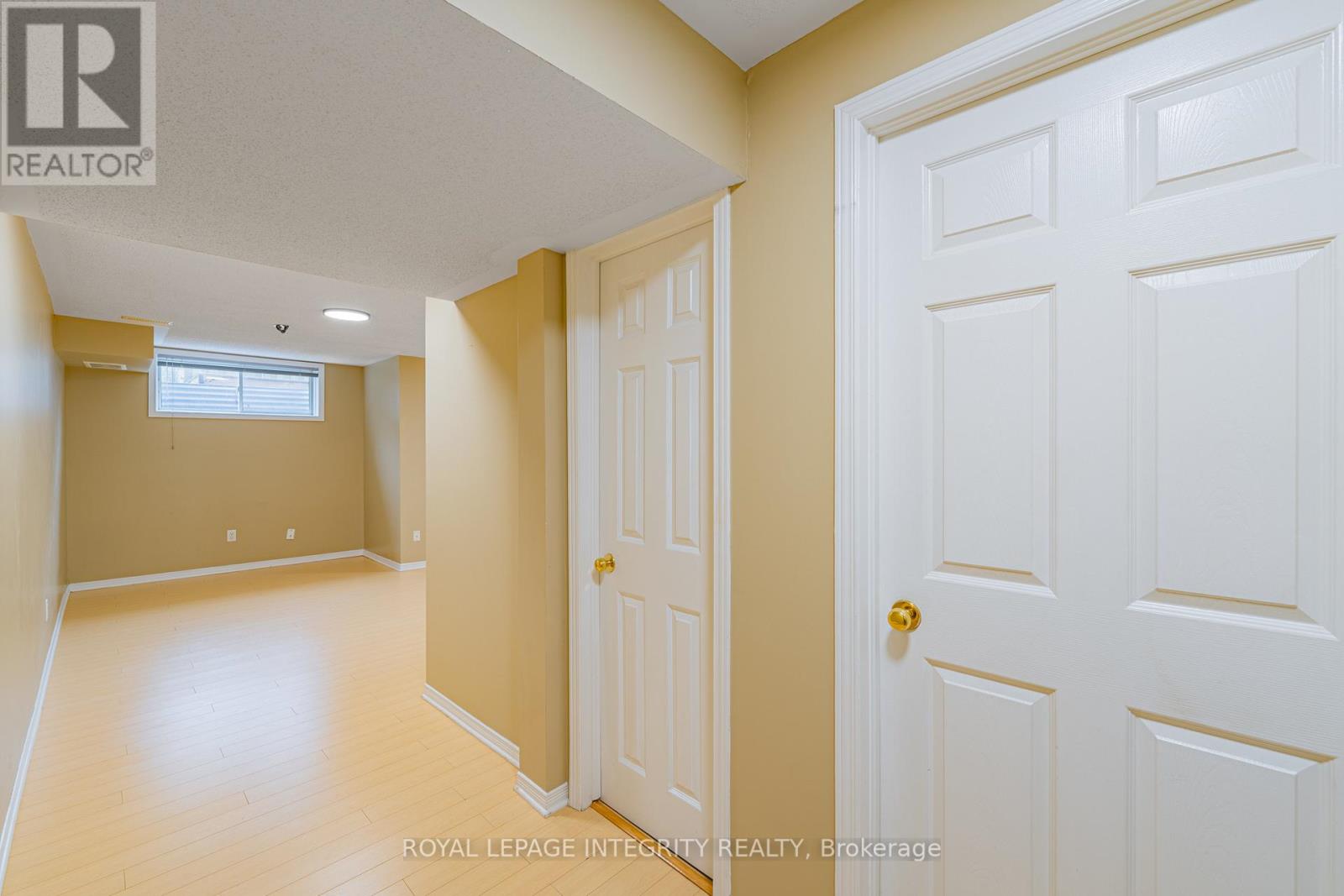 1213 CLYDE AVENUE - 27