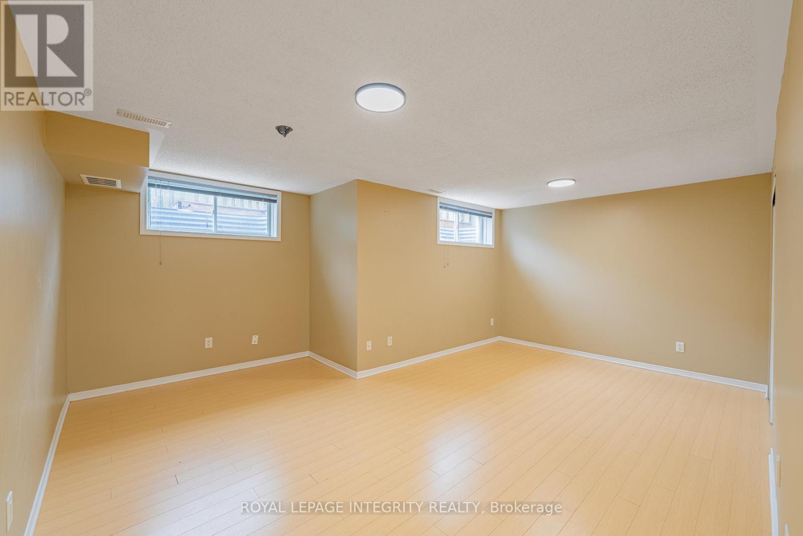 1213 CLYDE AVENUE - 29