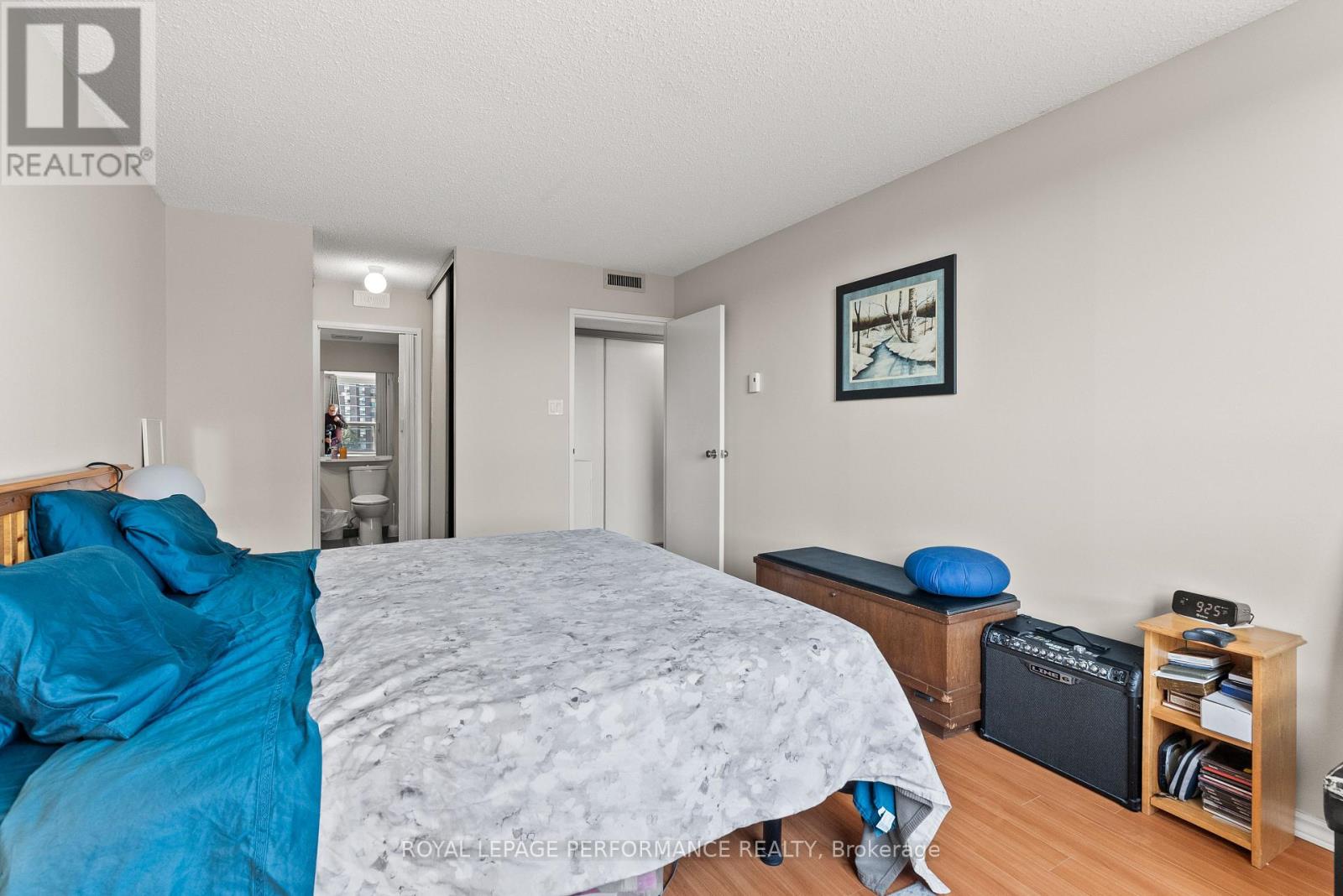 #UNIT #407 200 LAFONTAINE AVENUE - 16