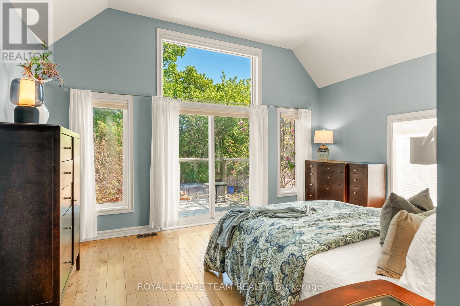 150 GUIGUES AVENUE - 22