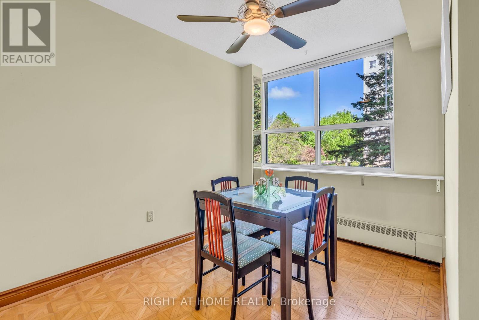 #304 45 SOUTHPORT STREET - 11