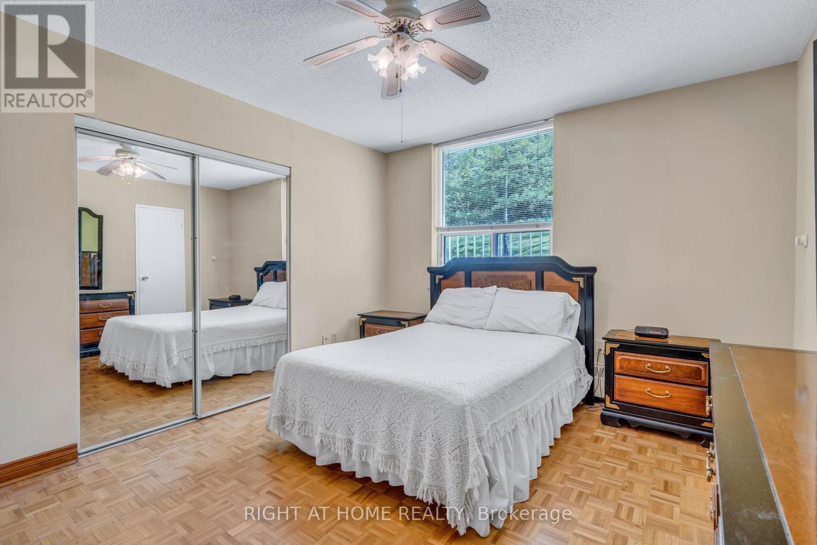 #304 45 SOUTHPORT STREET - 17