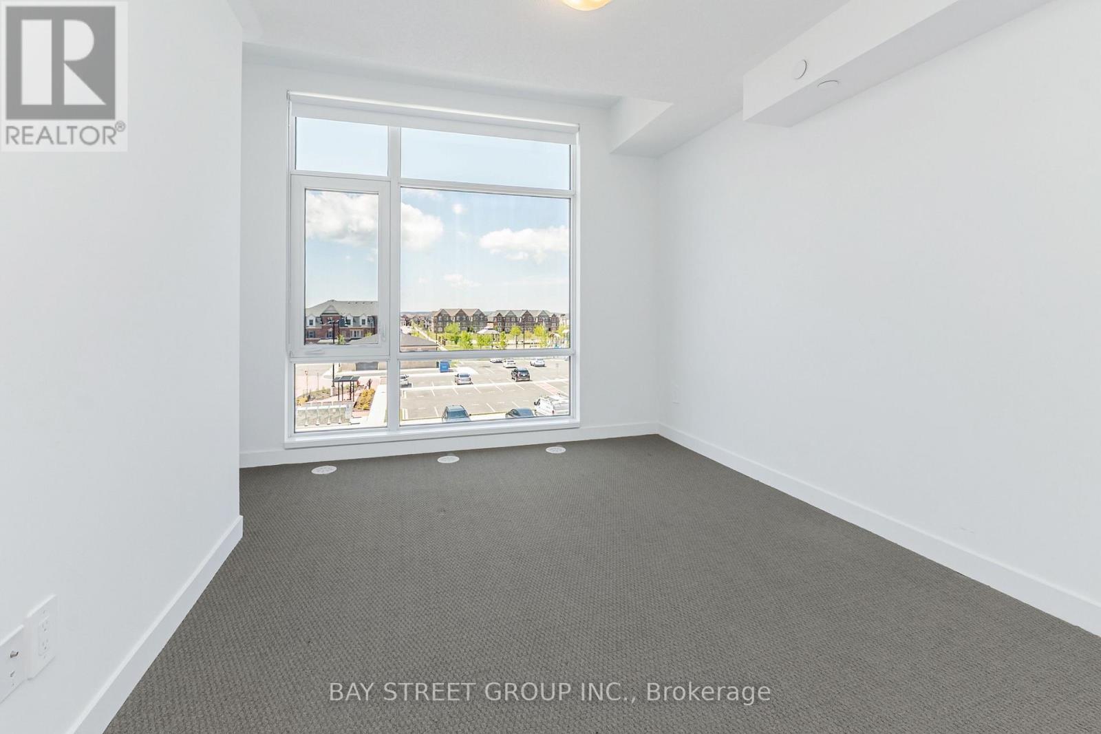 #17 15 ROMILLY AVENUE - 23