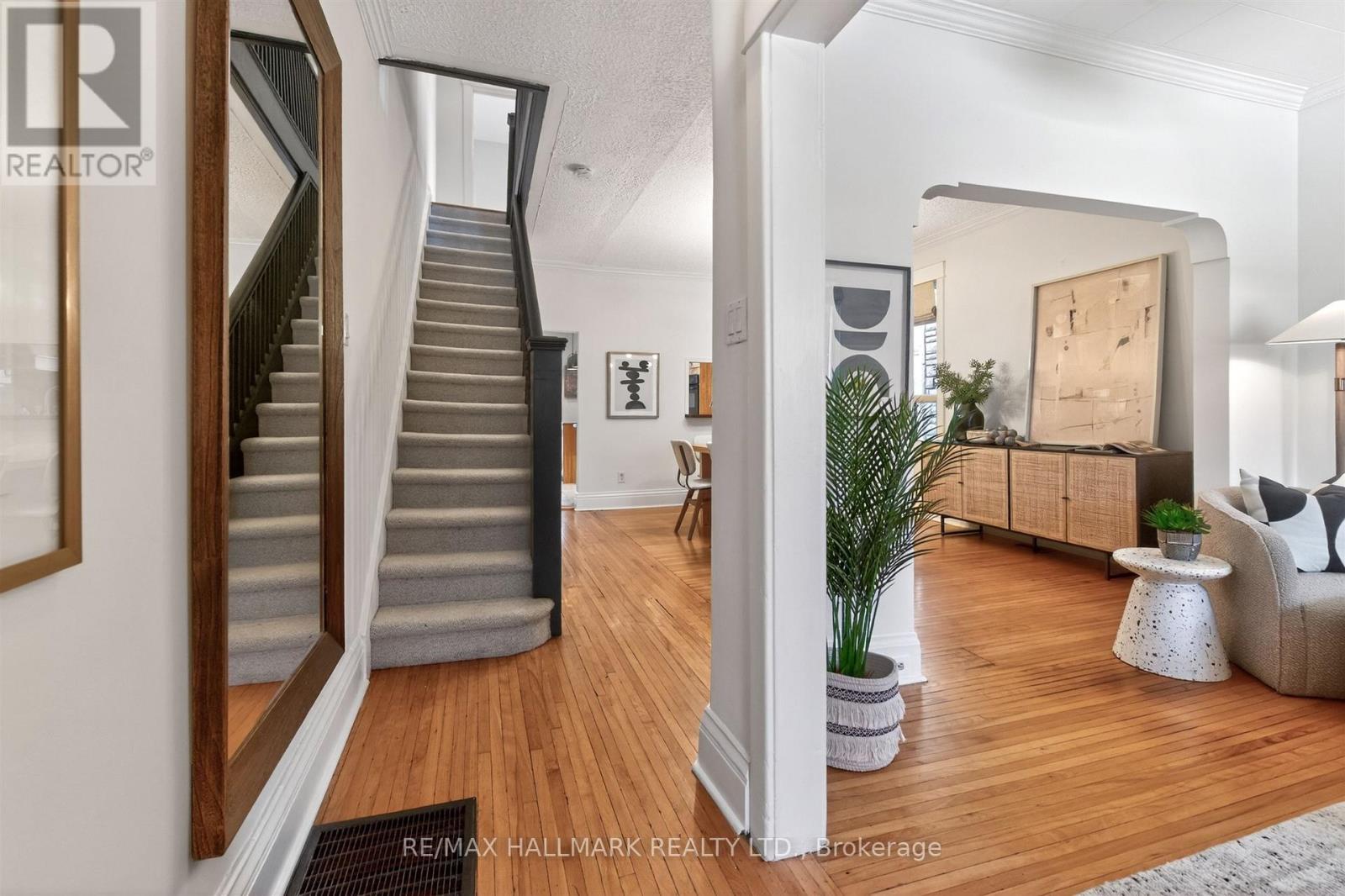 687 DURIE STREET - Image 3