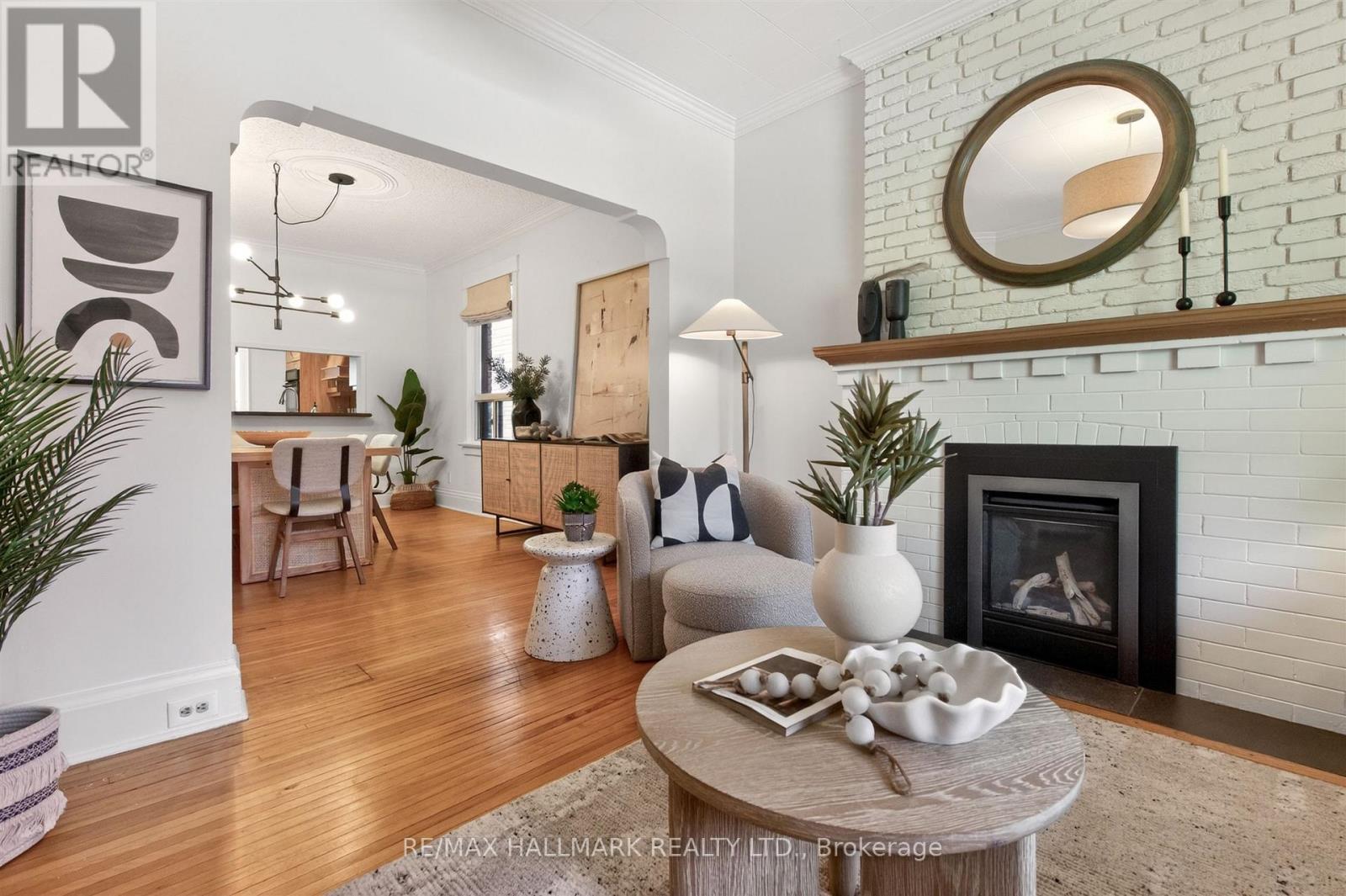 687 DURIE STREET - 9