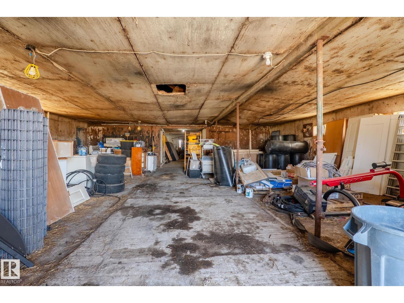 23133 TWP RD 502 - 46