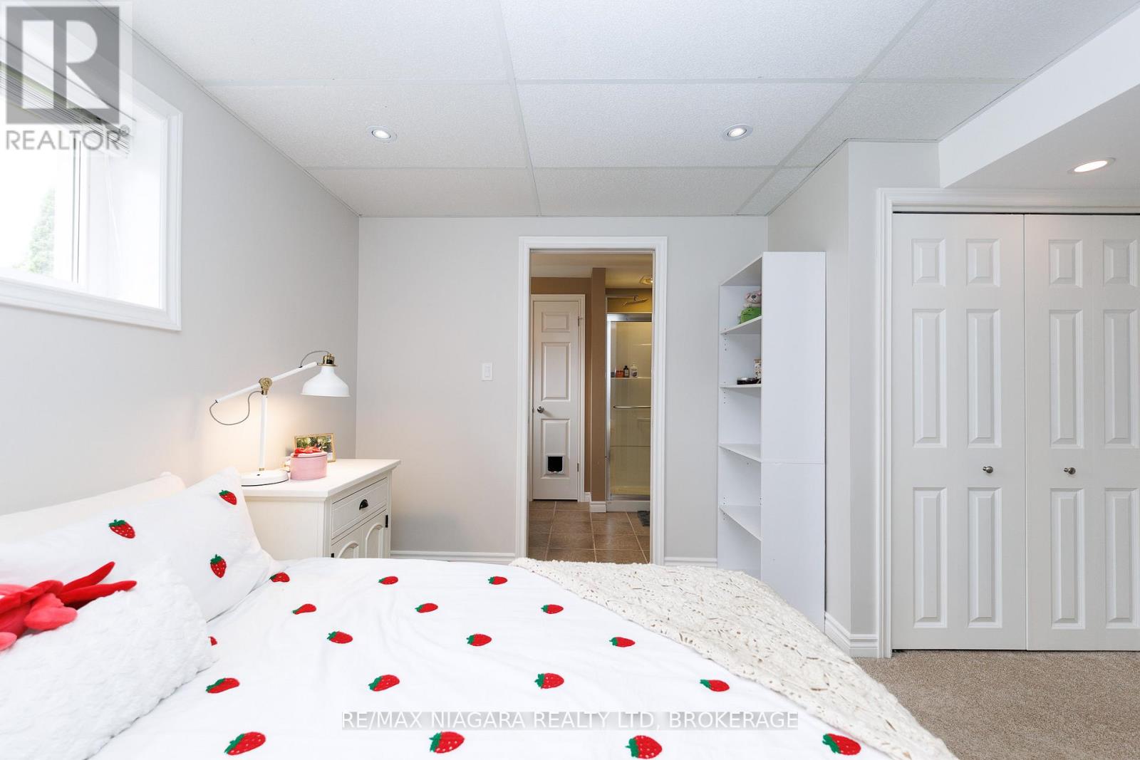 162 PANCAKE LANE - 32