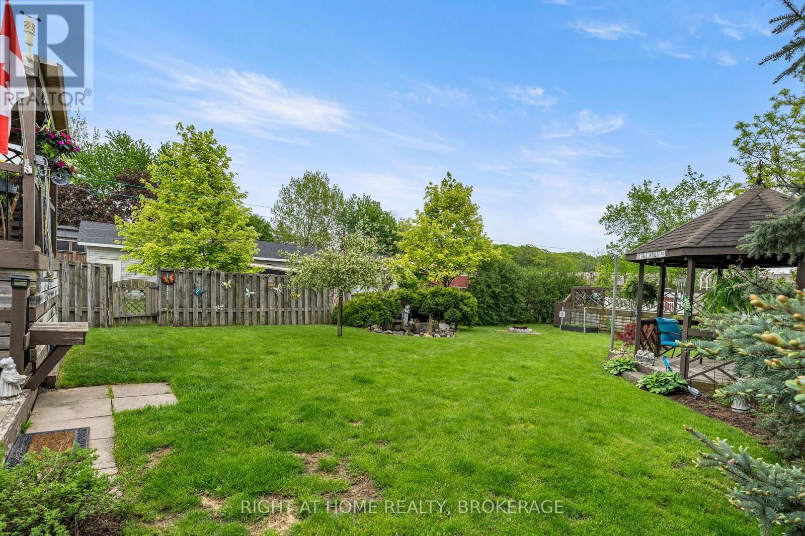 139 QUAKER ROAD - 11