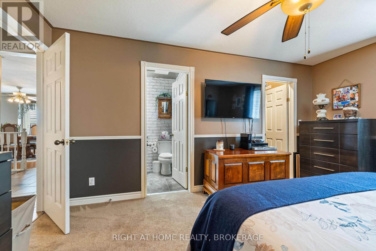 139 QUAKER ROAD - 32
