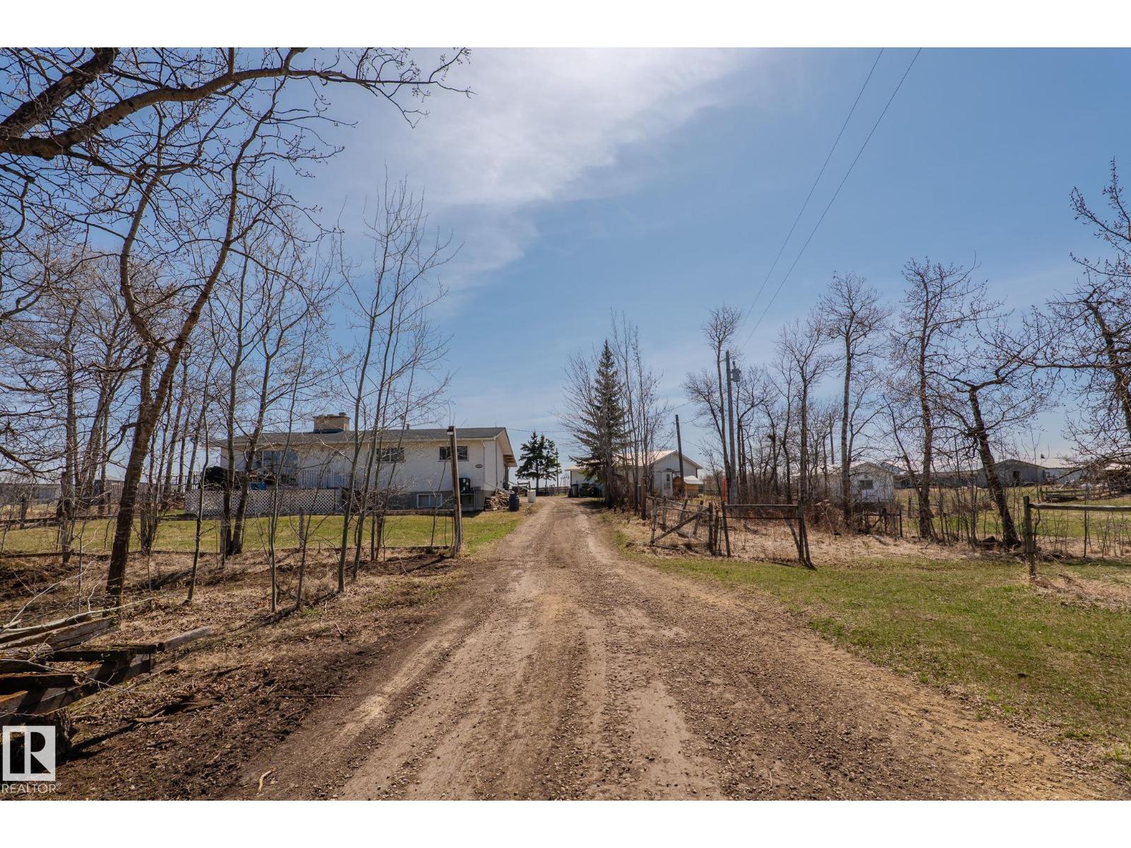 23133 TWP RD 502 - 41