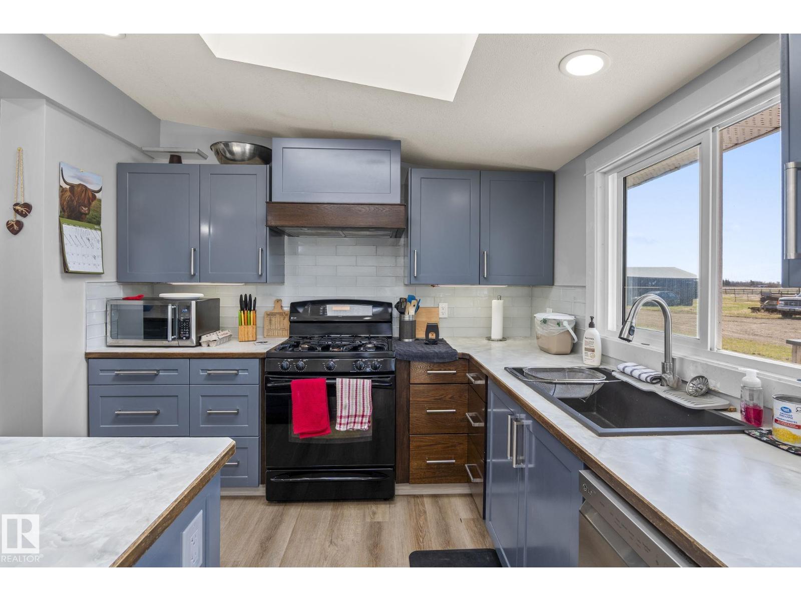 23133 TWP RD 502 - 19