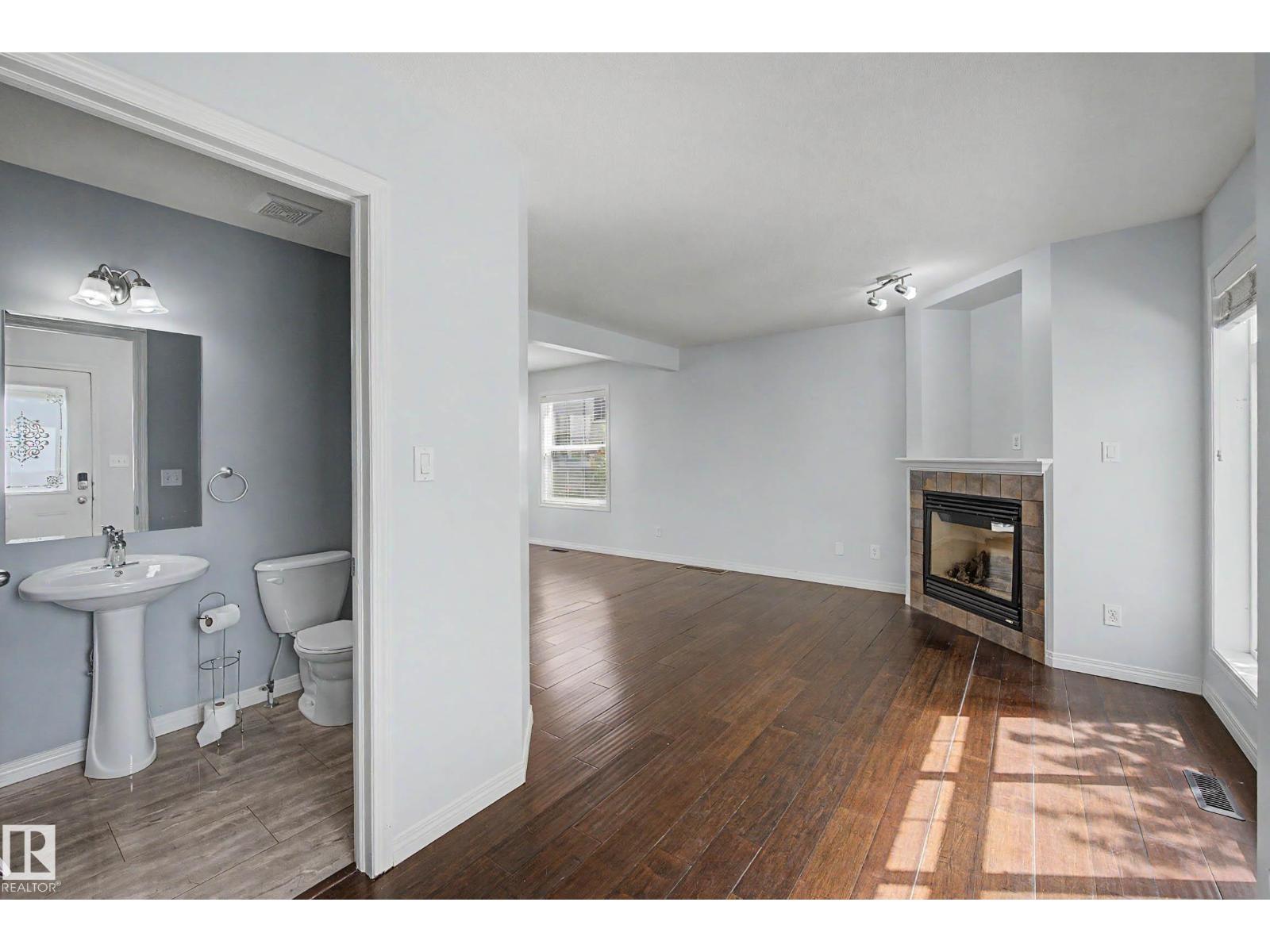 5806 118 AV NW NW - 10