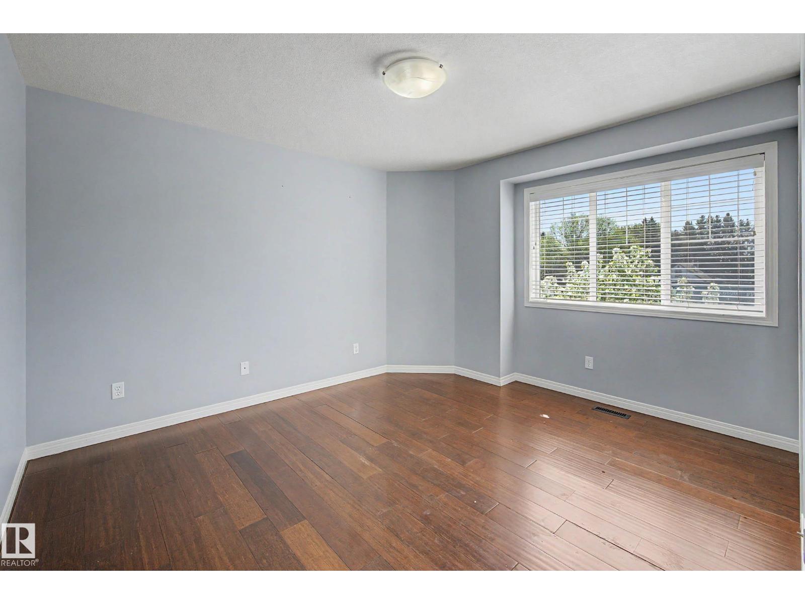 5806 118 AV NW NW - 29