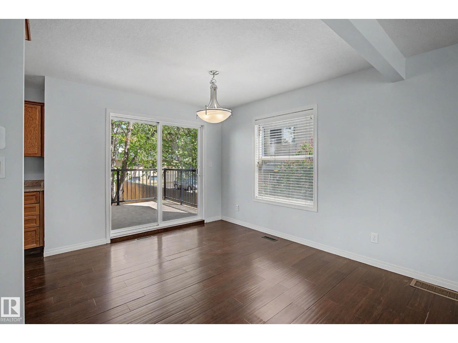 5806 118 AV NW NW - 16